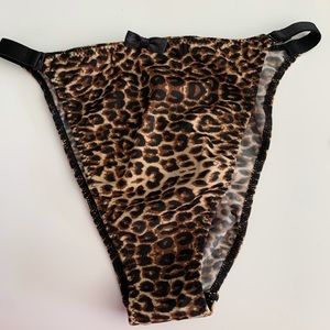 3pcs Bundle BALALOUM from ACOUSMA Paris Lace Vintage Rose Thongs Panties